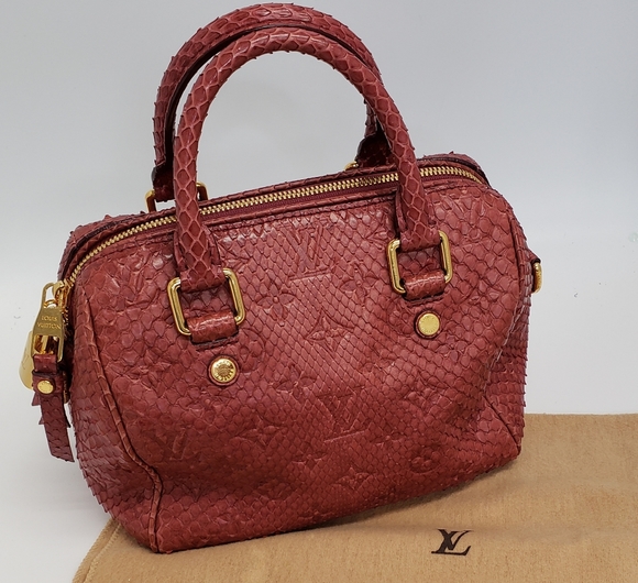 Louis Vuitton Framboise Python Speedy Bandouliere 20 Bag w/ Strap - Picture 2 of 6